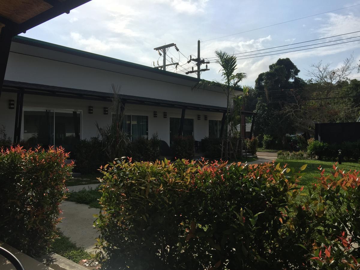 Malee Sirin Old Town Hotel Ko Lanta Buitenkant foto