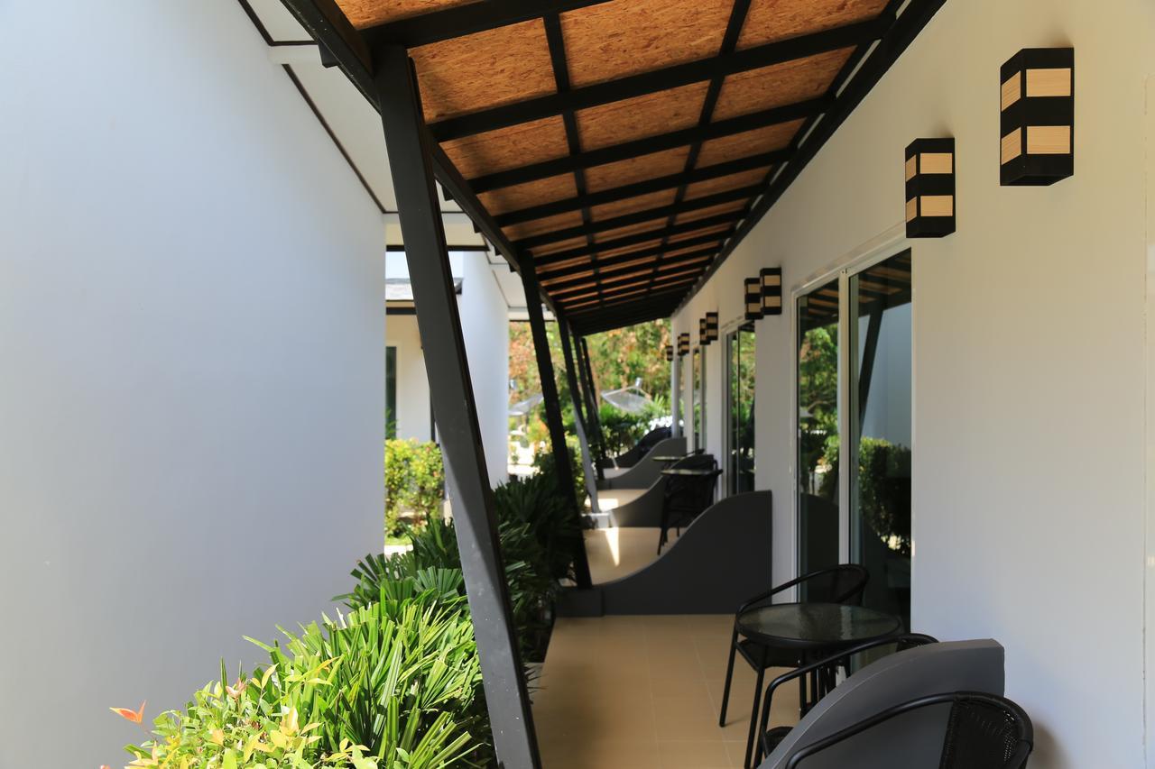 Malee Sirin Old Town Hotel Ko Lanta Buitenkant foto